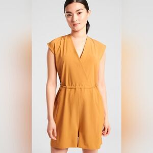 Athleta Marlow Athletic Athleisure Essential Romper NWT Women's Size Small